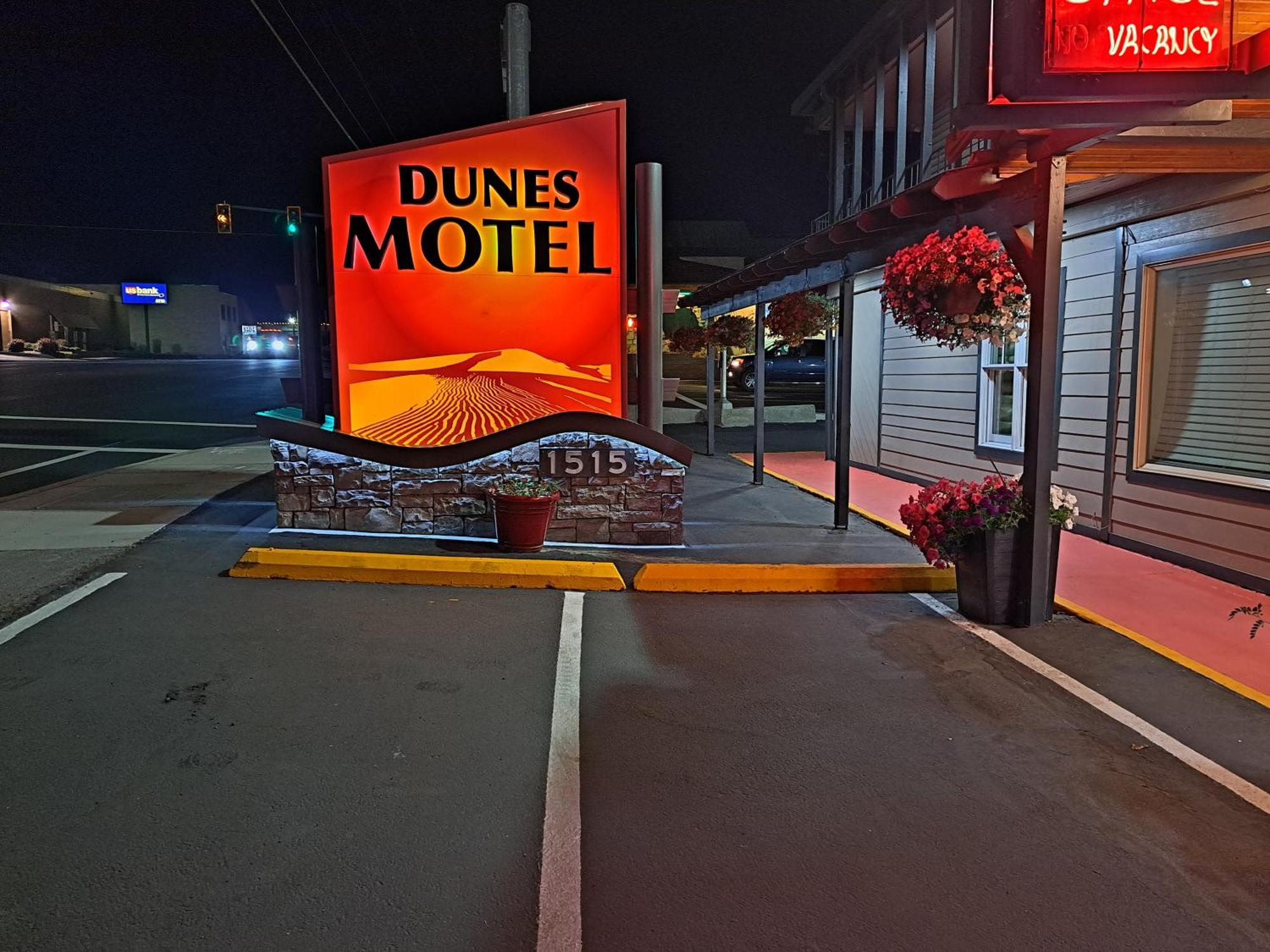 Dunes Motel - Bend Eksteriør billede
